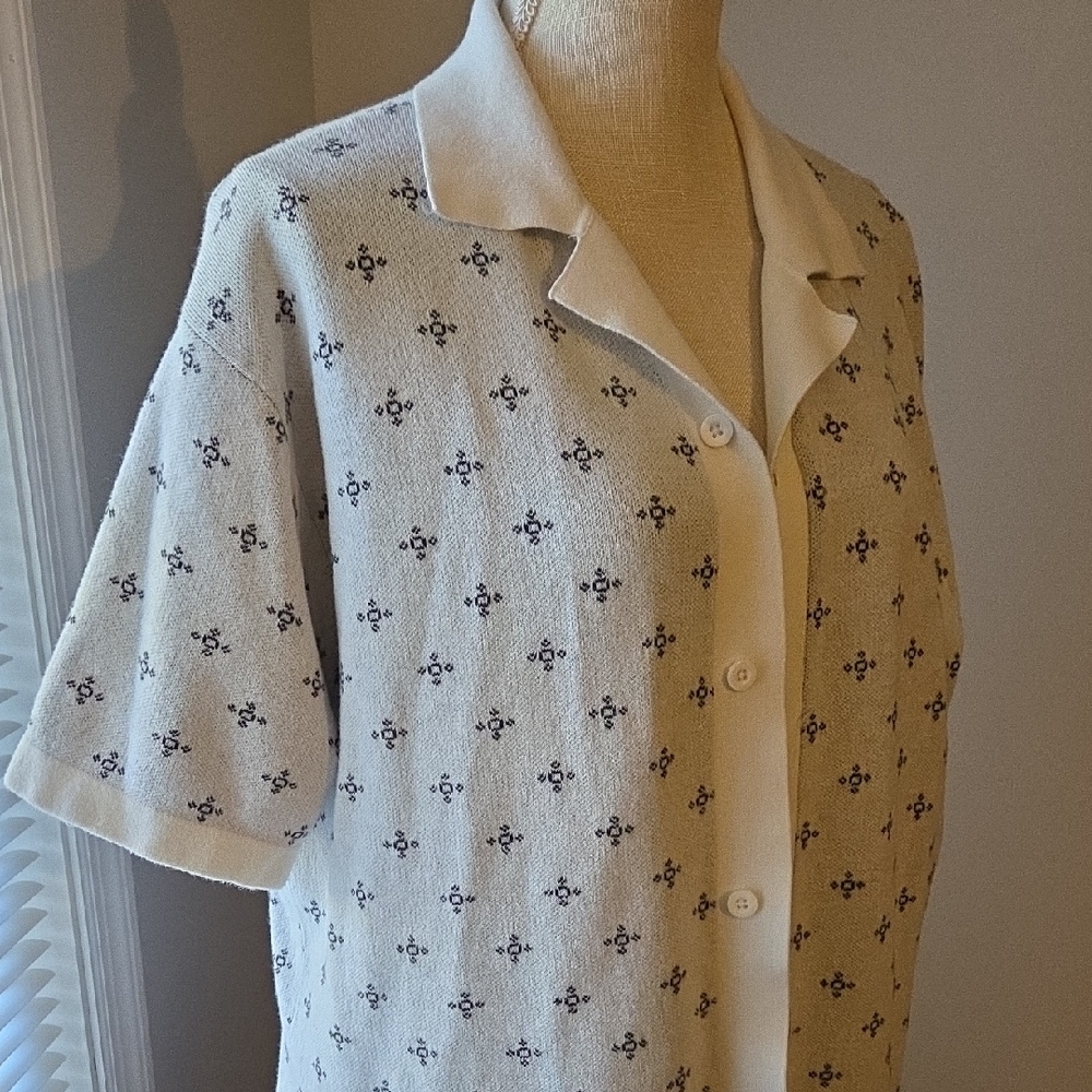 Original Use Cream and Black Patterned Button Down Cardigan